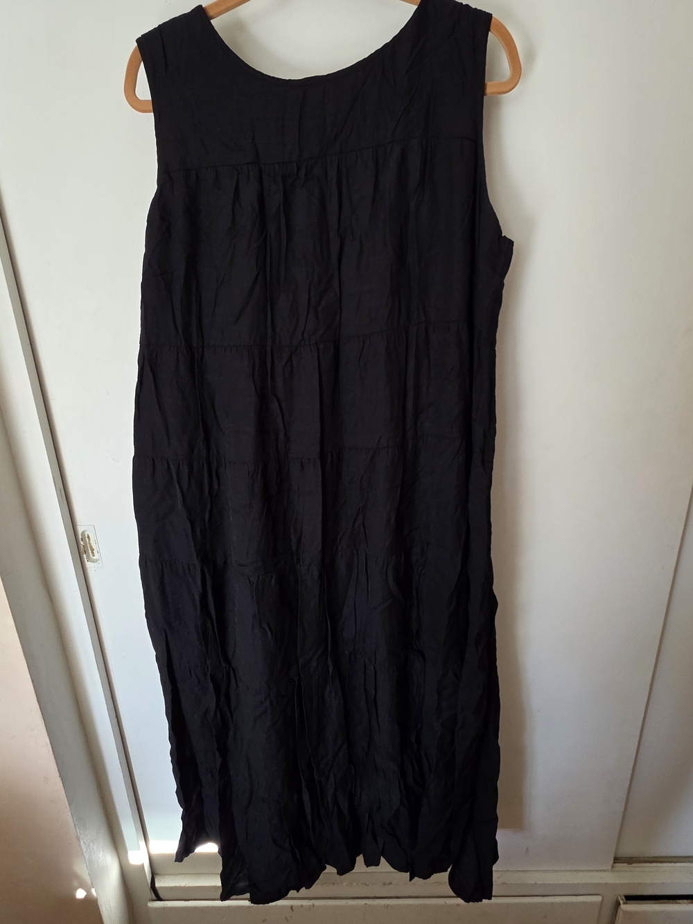 J. Jill Black Sleeveless Midi Dress